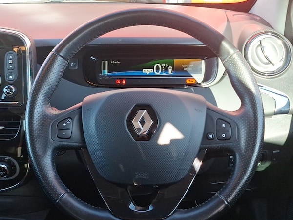 Used Renault Zoe 2019 for sale - 76314165: Photo 10