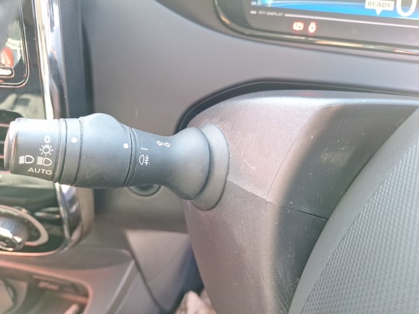 Used Renault Zoe 2019 for sale - 76314165: Photo 15