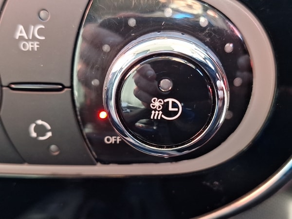 Used Renault Zoe 2019 for sale - 76314165: Photo 19