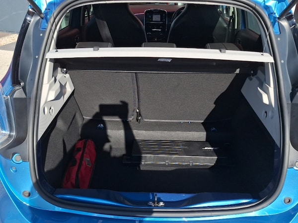 Used Renault Zoe 2019 for sale - 76314165: Photo 8