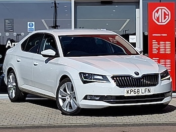Used Skoda Superb 2018 for sale - 78211247: Photo