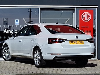 Used Skoda Superb 2018 for sale - 78211247: Photo