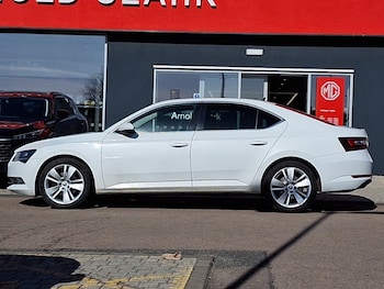Used Skoda Superb 2018 for sale - 78211247: Photo