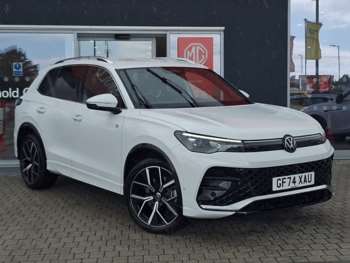 2024 - 2.0 TDI R-Line 5dr DSG