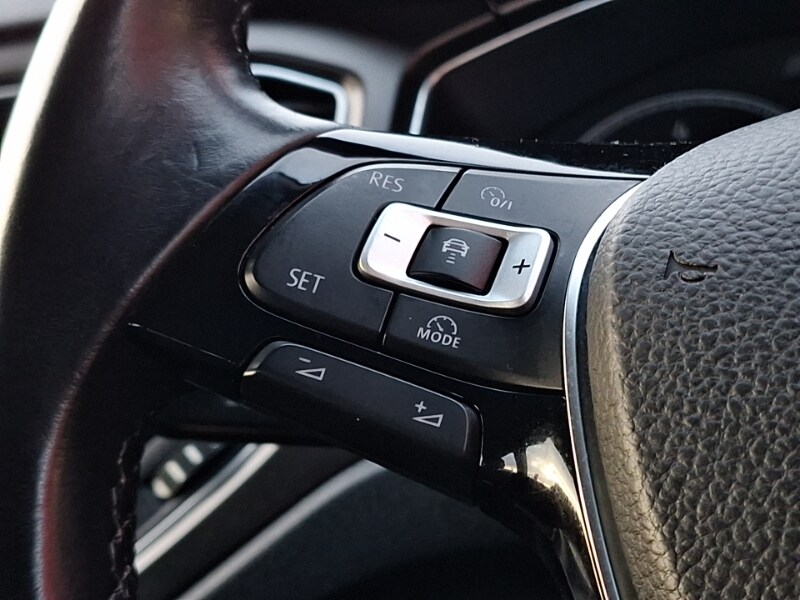 Used Volkswagen T-Roc 2018 for sale - 77183767: Photo 13