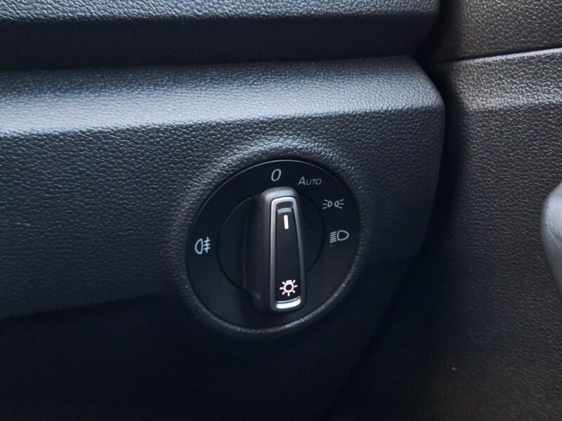 Used Volkswagen T-Roc 2018 for sale - 77183767: Photo 16