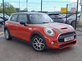 Used MINI Hatch 2018 for sale - 78853404: Photo