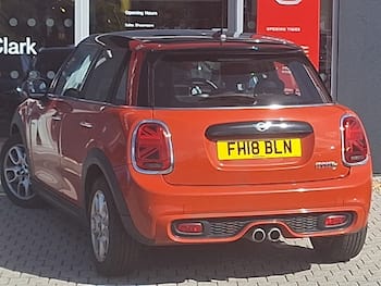 Used MINI Hatch 2018 for sale - 79811440: Photo
