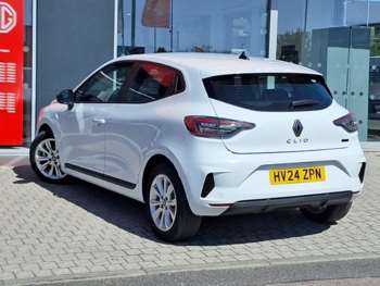 Used Renault Clio 2024 for sale - 74902472: Photo