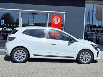 Used Renault Clio 2024 for sale - 74902472: Photo