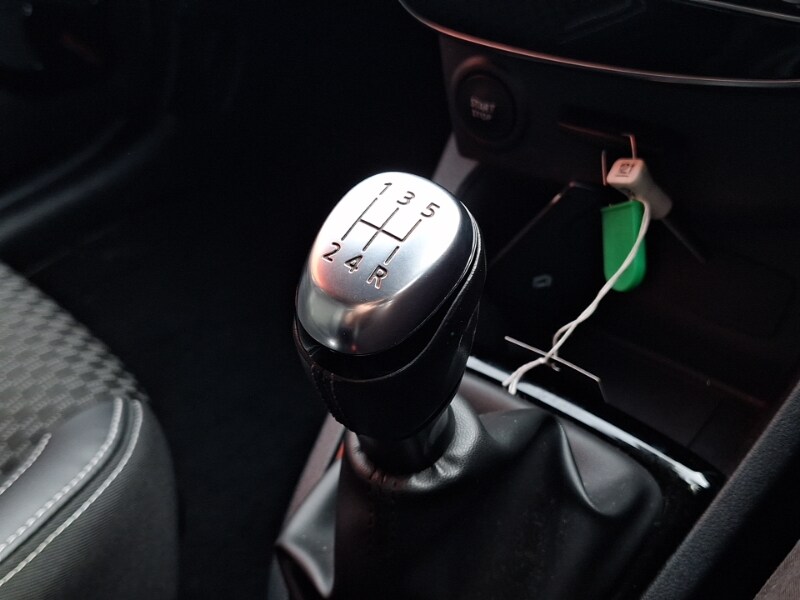 Used Renault Clio 2018 for sale - 77933118: Photo 15