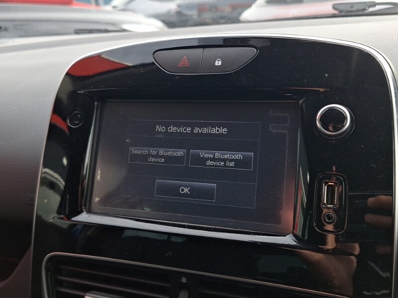 Used Renault Clio 2018 for sale - 77933118: Photo 17