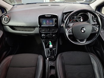 Used Renault Clio 2018 for sale - 77933118: Photo