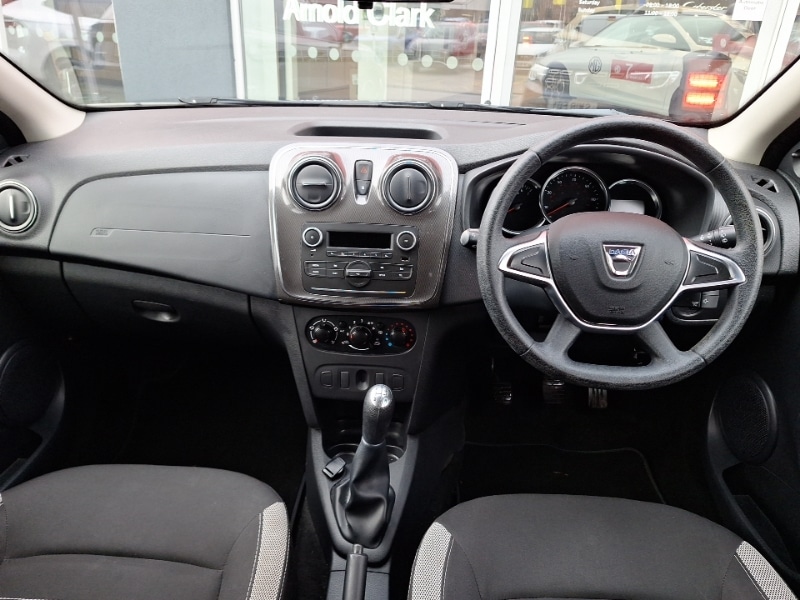 Used Dacia Sandero Stepway 2018 for sale - 76526350: Photo 2