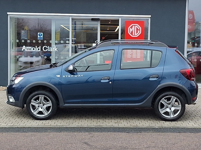 Used Dacia Sandero Stepway 2018 for sale - 76526350: Photo 4
