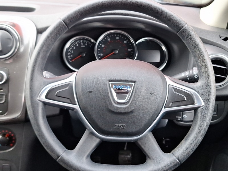 Used Dacia Sandero Stepway 2018 for sale - 76526350: Photo 7