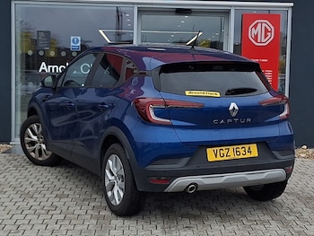 Used Renault Captur 2021 for sale - 78178538: Photo