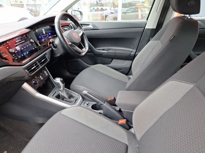 Used Volkswagen Polo 2024 for sale - 77526599: Photo 5