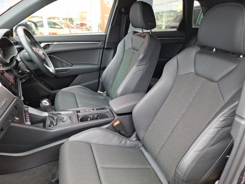 Used Audi Q3 2023 for sale - 76639250: Photo 5