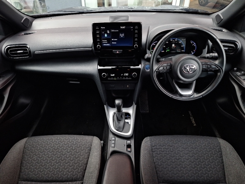 Used Toyota Yaris Cross 2023 for sale - 77908081: Photo 2