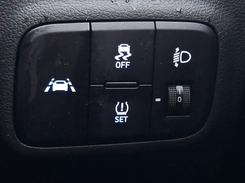 Used Hyundai i10 2022 for sale - 77448597: Photo 18