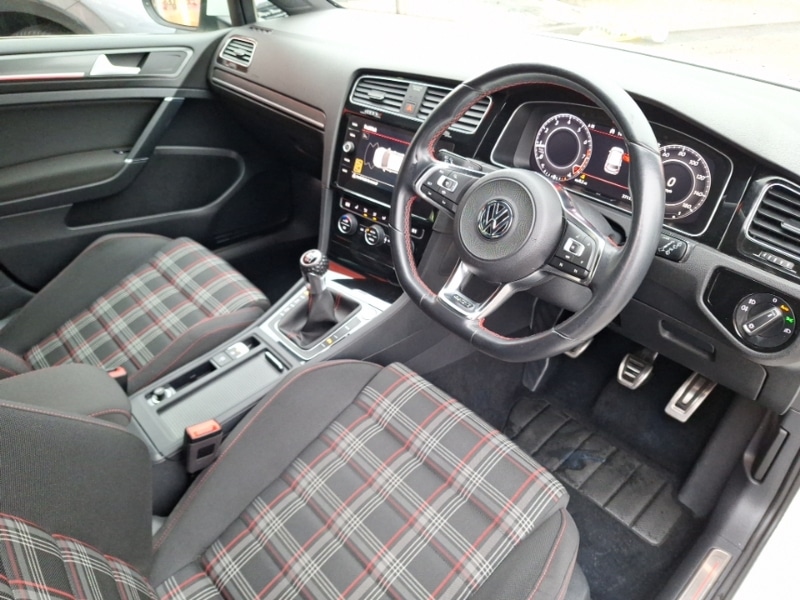 Used Volkswagen Golf 2019 for sale - 77015017: Photo 13