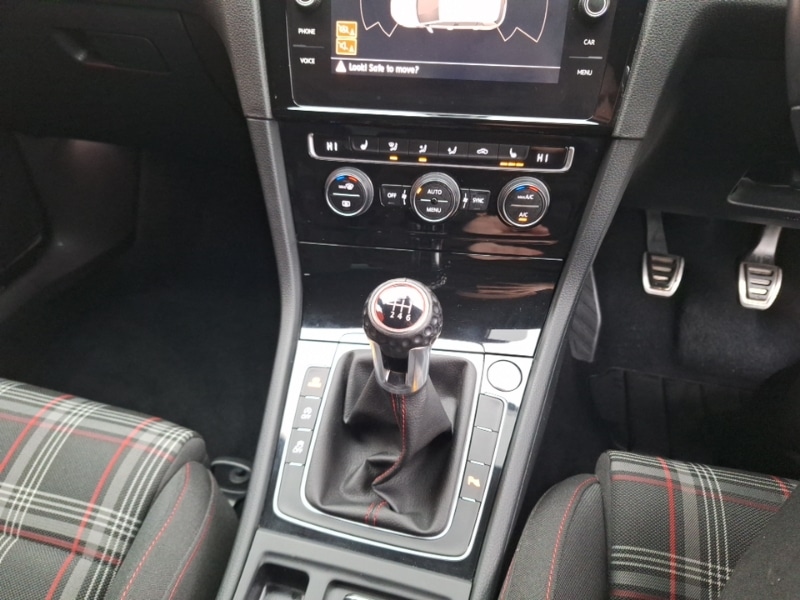 Used Volkswagen Golf 2019 for sale - 77015017: Photo 16