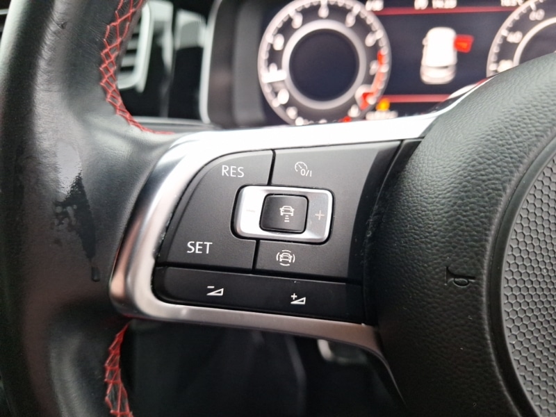 Used Volkswagen Golf 2019 for sale - 77015017: Photo 18