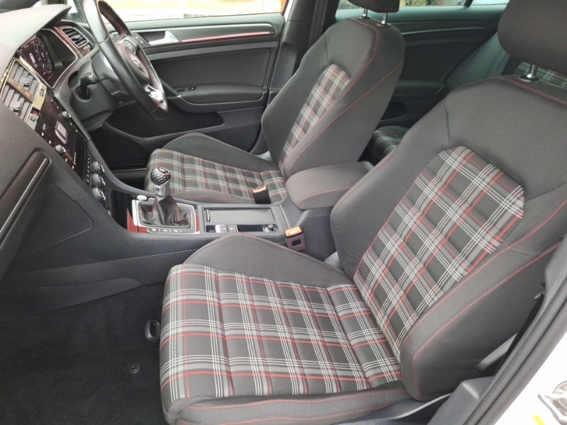 Used Volkswagen Golf 2019 for sale - 77015017: Photo 5