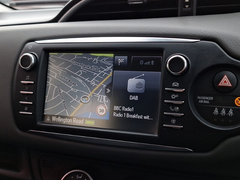 Used Toyota Yaris 2018 for sale - 77761032: Photo 11