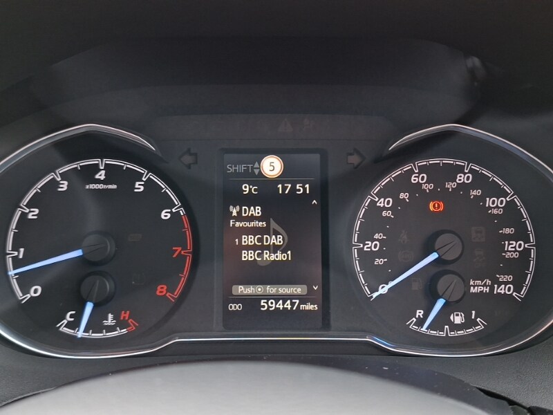 Used Toyota Yaris 2018 for sale - 77761032: Photo 16