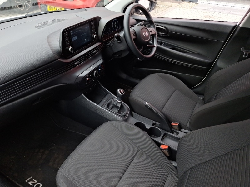 Used Hyundai i20 2021 for sale - 77605799: Photo 5