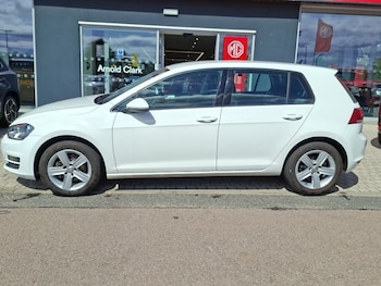 Used Volkswagen Golf 2016 for sale - 79368617: Photo