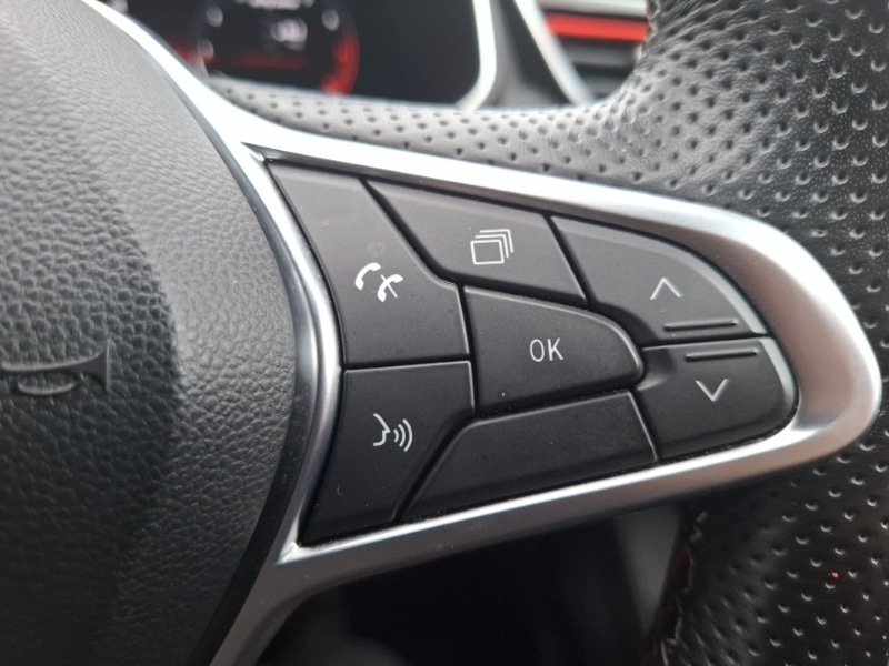 Used Renault Clio 2023 for sale - 76683665: Photo 12