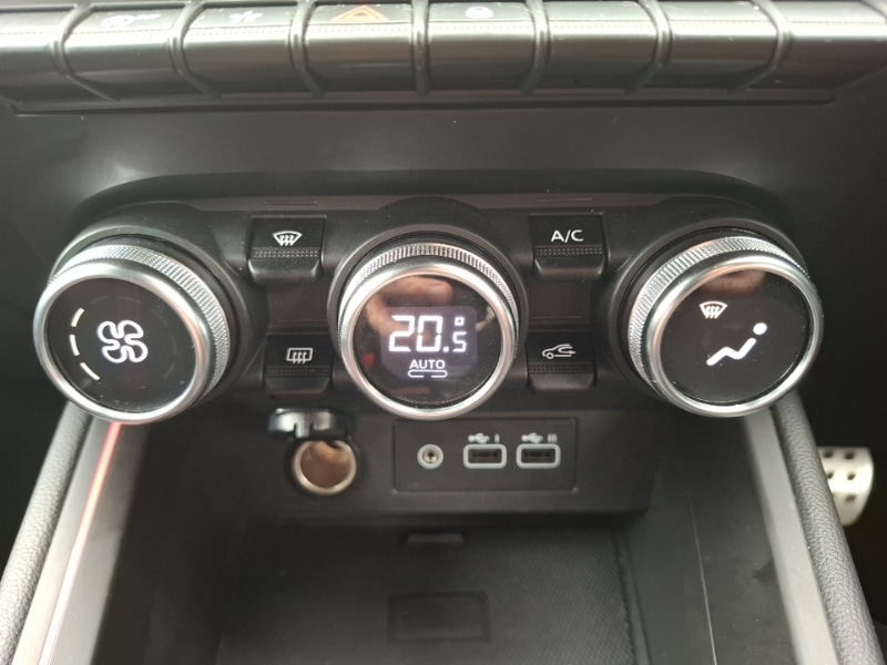 Used Renault Clio 2023 for sale - 76683665: Photo 16