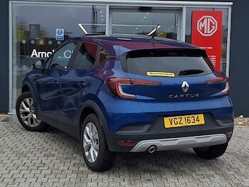 Used Renault Captur 2021 for sale - 78440651: Photo