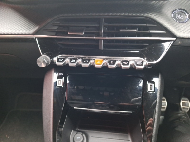 Used Peugeot 2008 2023 for sale - 77433043: Photo 18