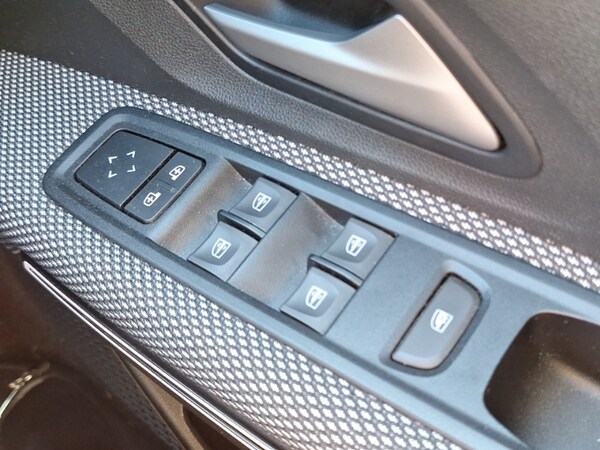 Used Dacia Jogger 2023 for sale - 76221448: Photo 18