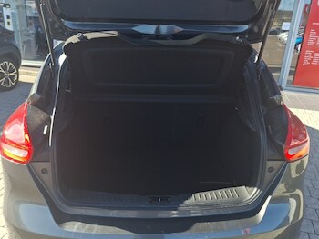 Used Ford Focus 2018 for sale - 78360867: Photo