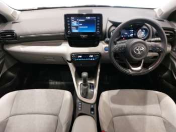 Used Toyota Yaris 2022 for sale - 74578890: Photo