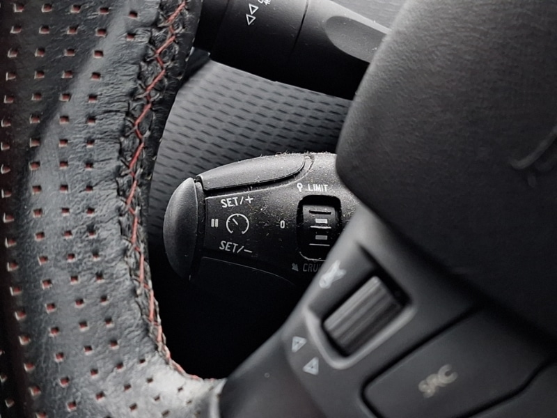 Used Peugeot 2008 2019 for sale - 77047116: Photo 17