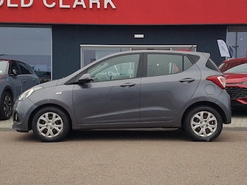 Used Hyundai i10 2014 for sale - 79387216: Photo