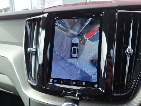 Used Volvo XC60 2023 for sale - 76145687: Photo 10