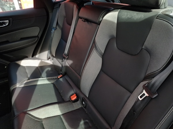 Used Volvo XC60 2023 for sale - 76145687: Photo 6