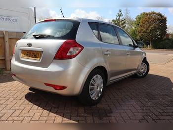 Used Kia Ceed 2009 for sale - 79679556: Photo