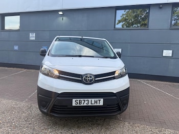 Used Toyota ProAce 2024 for sale - 79033675: Photo