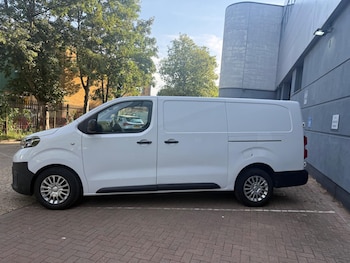 Used Toyota ProAce 2024 for sale - 79033675: Photo