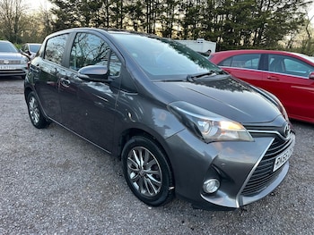 Used Toyota Yaris 2016 for sale - 78388344: Photo