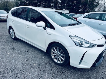 Used Toyota Prius+ 2015 for sale - 78573426: Photo