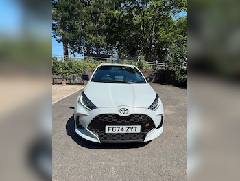 Used Toyota Yaris 2024 for sale - 79236343: Photo